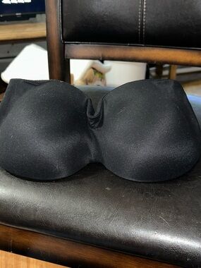 Victoria's Secret Strapless Bra - Black 32DD